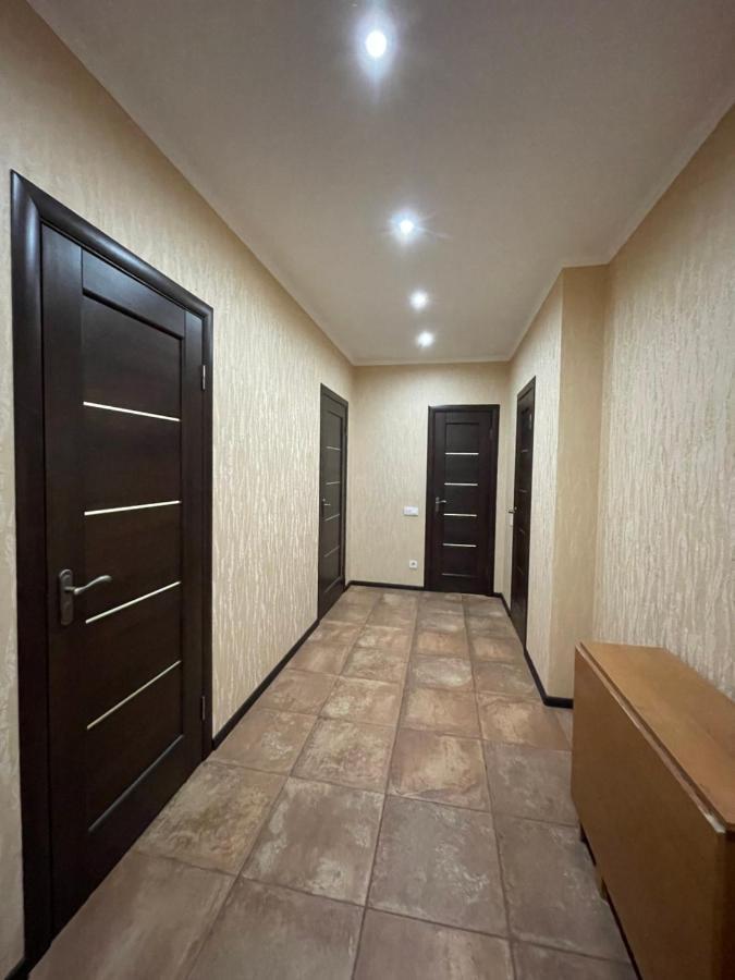 View Apartments, 22 Floor With 2 Rooms Kiev Dış mekan fotoğraf